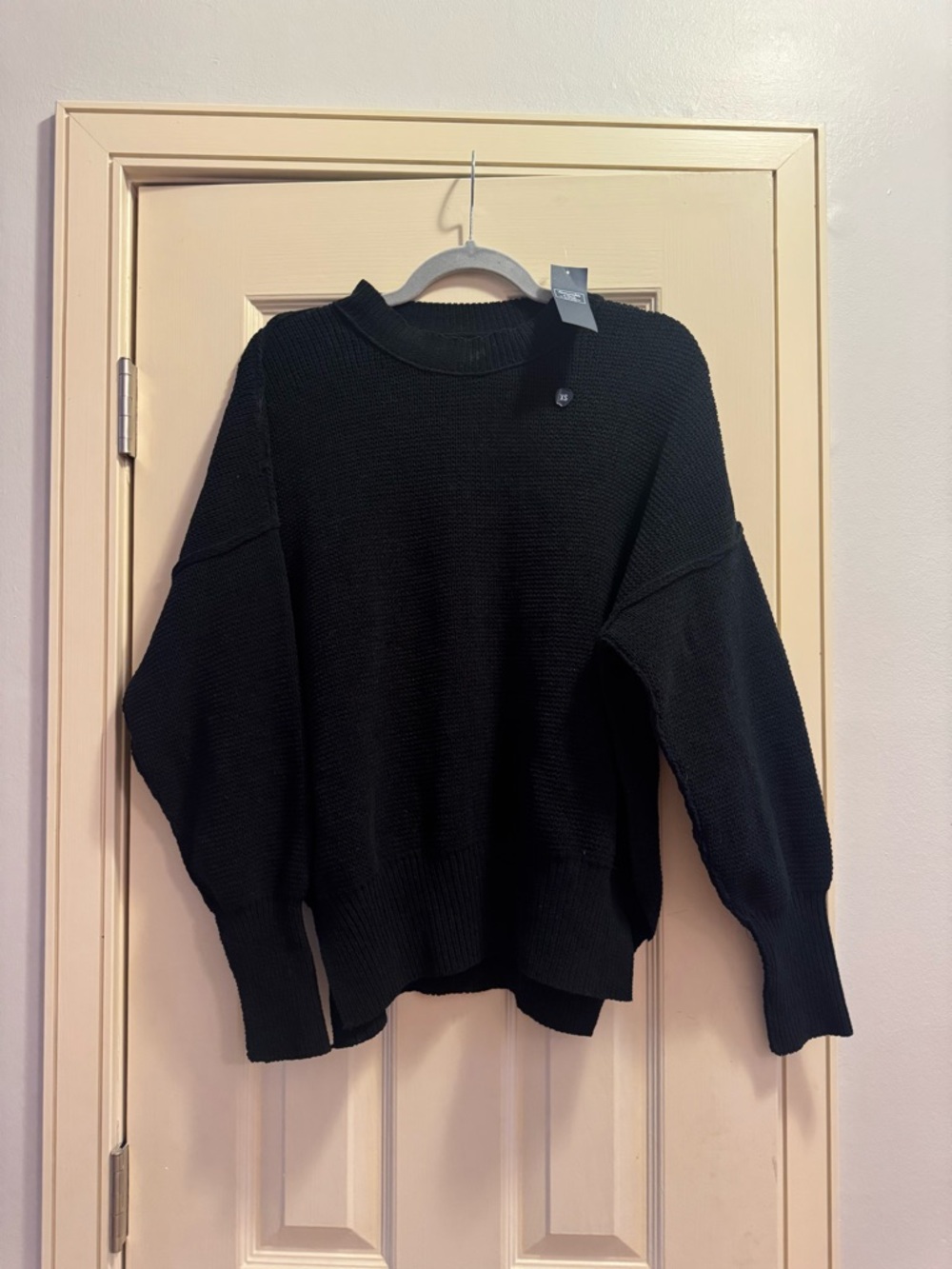 Abercrombie & Fitch Black Crewneck Sweater - Relaxed Knit